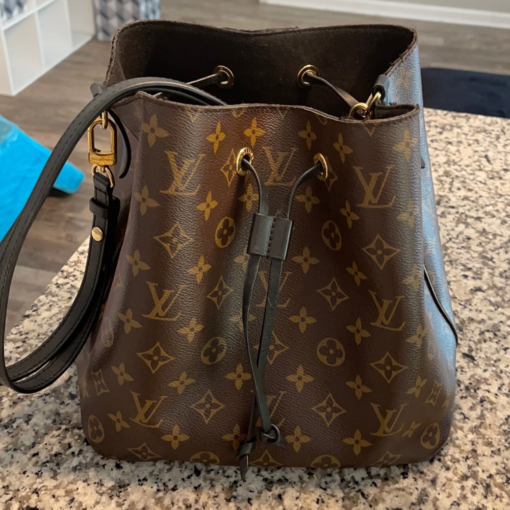 Louis Vuitton Neonoe
